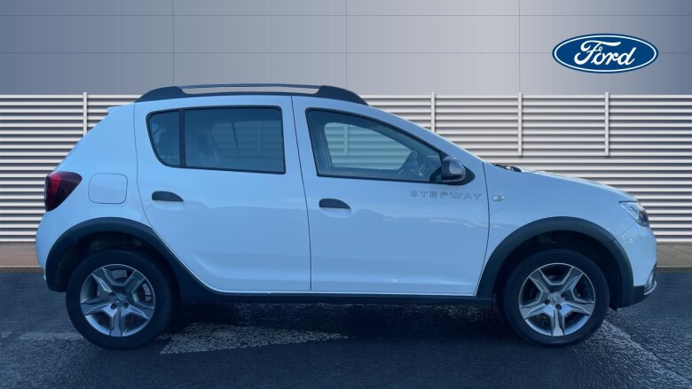 Dacia Sandero Stepway 0.9 TCe Essential 5dr Petrol Hatchback